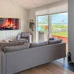 Casa de Férias 3 Bedroom Amazing In *