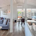 3 Bedroom Amazing In * Sjolund