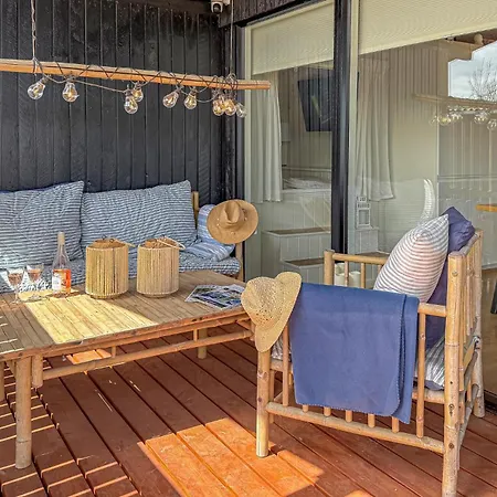 3 Bedroom Amazing In Sjolund