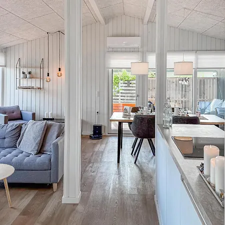 3 Bedroom Amazing In * Sjolund