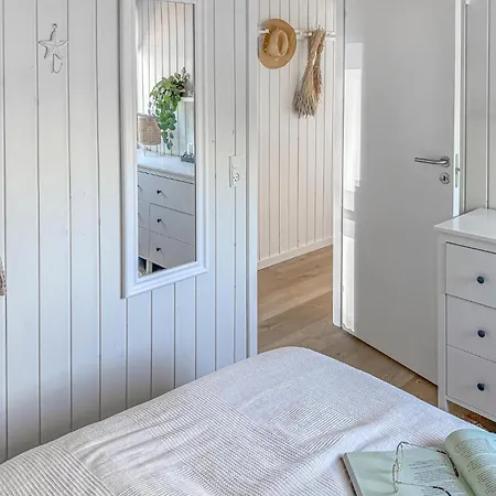 3 Bedroom Amazing In Sjolund