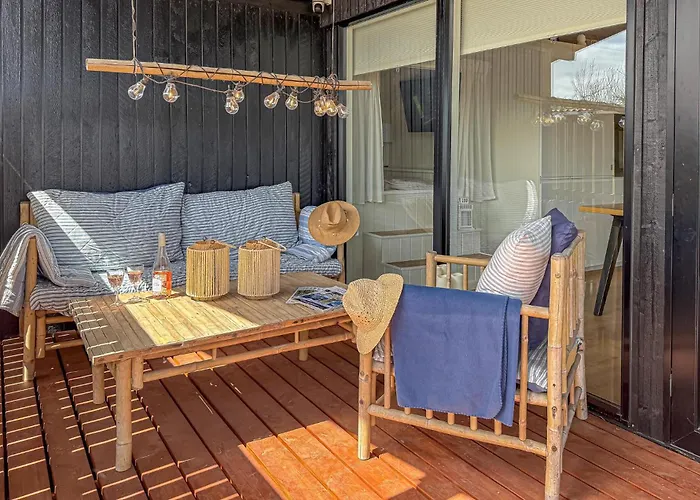 3 Bedroom Amazing In Sjolund